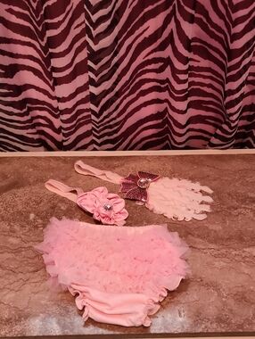 Baby Girls Pink Ruffle Bloomers & Headband Set